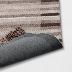Plaid Rug Brown - Threshold™ -Brick Wall GUEST 76c6a34f 1e73 4ede ba6d c4cbdf0ec26e