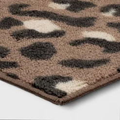 Leopard Area Rug Brown - Threshold™ -Brick Wall GUEST 7ef1f1ef bed8 4ec6 bd6c 149c471367e2