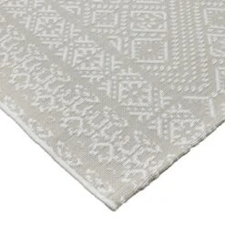5' X 7' Double Diamond Outdoor Rug Silver - Threshold™ -Brick Wall GUEST f03c5848 a2fb 48ea 9cdb a60499733b8c